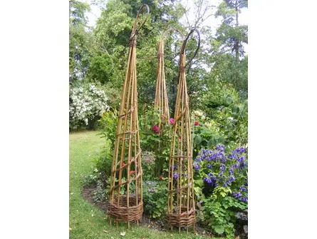 Making a Willow Garden Structure 